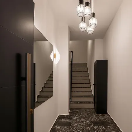 Elegant Ephesus - Artemis Selcuk